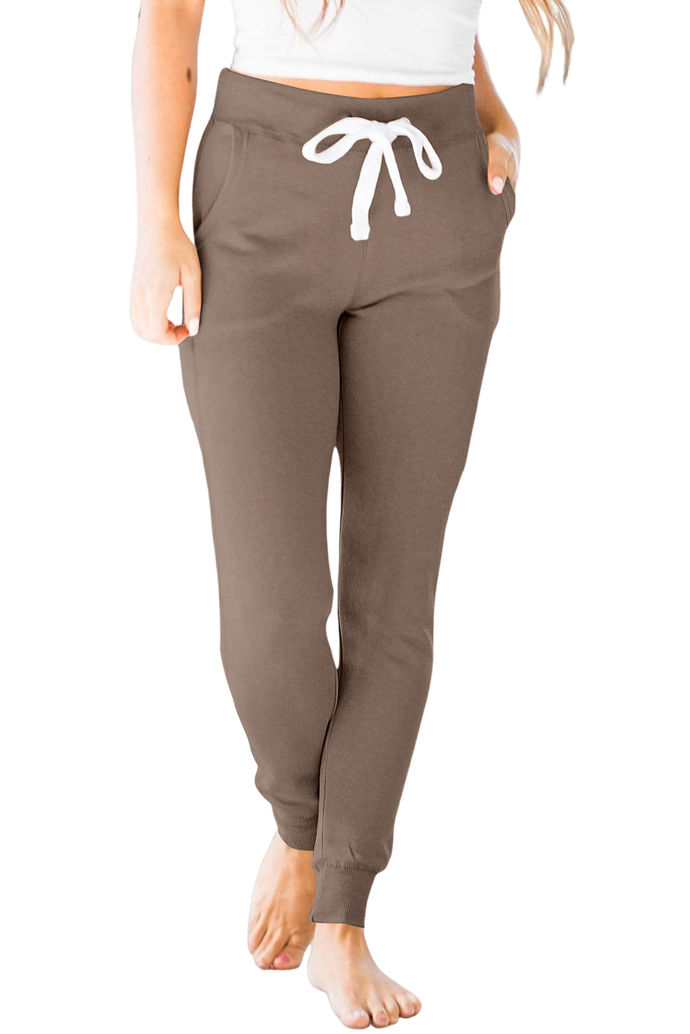 Pantalon de jogging marron foncé avec poches et cordon de serrage à la taille