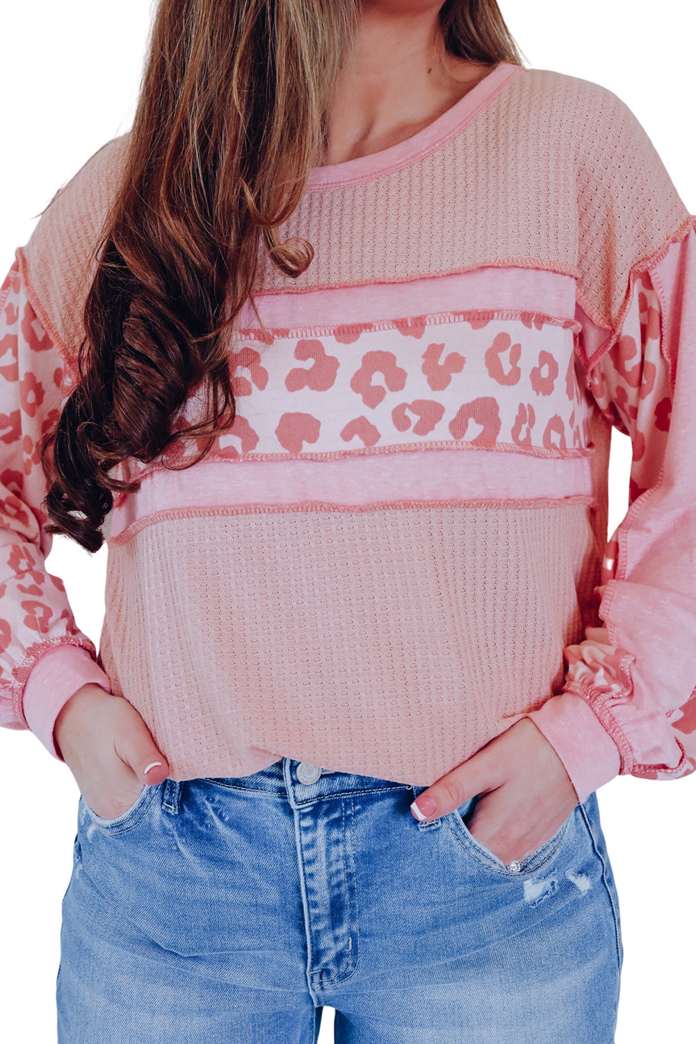 Haut en tricot gaufré à coutures apparentes et patchwork léopard rose