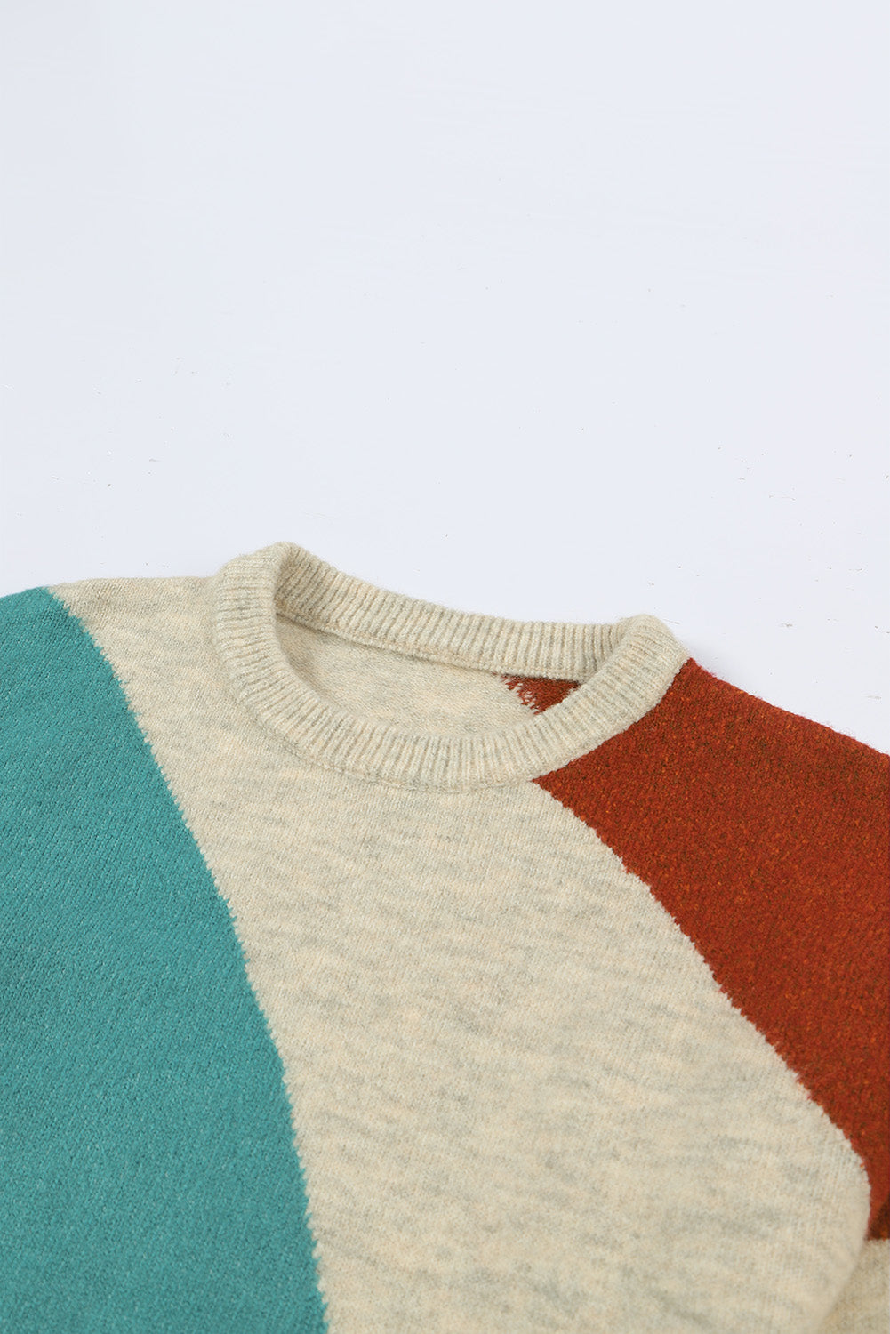 Grauer Colorblock-Pullover mit geripptem Rand und Rundhalsausschnitt