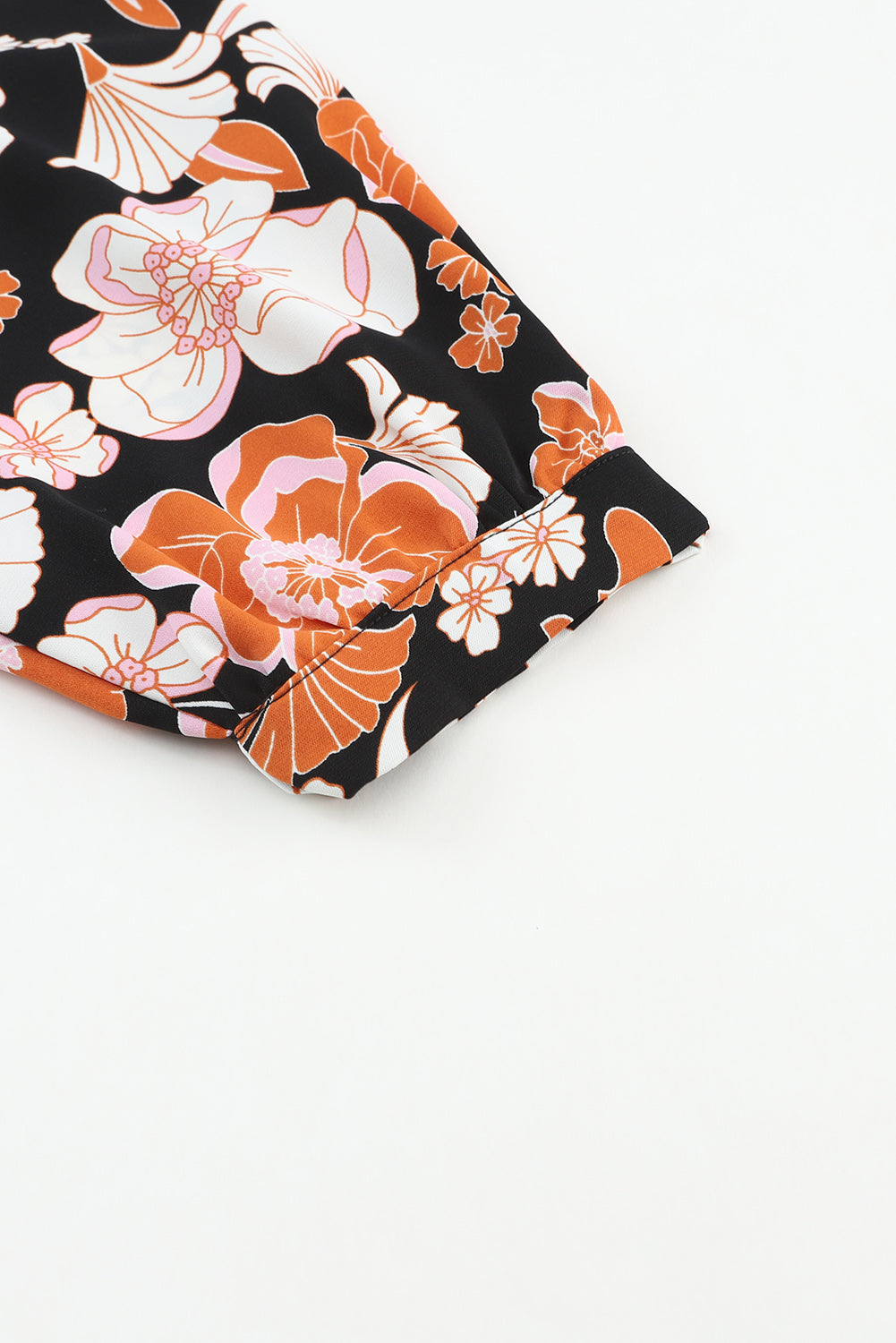 Braune Babydoll-Bluse mit 3/4-Ärmeln und Blumenmuster