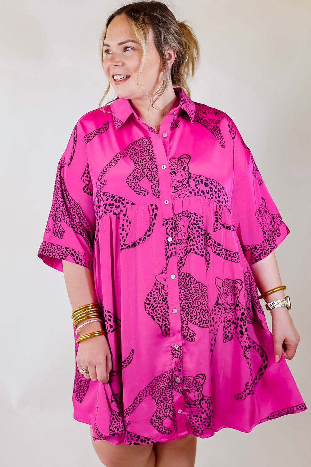 Mini-robe boutonnée à manches mi-longues et imprimé guépard rose, grande taille