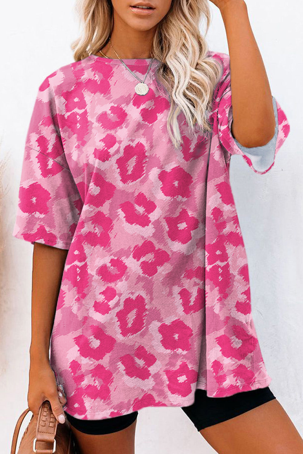 T-shirt oversize rose à manches mi-longues et imprimé léopard