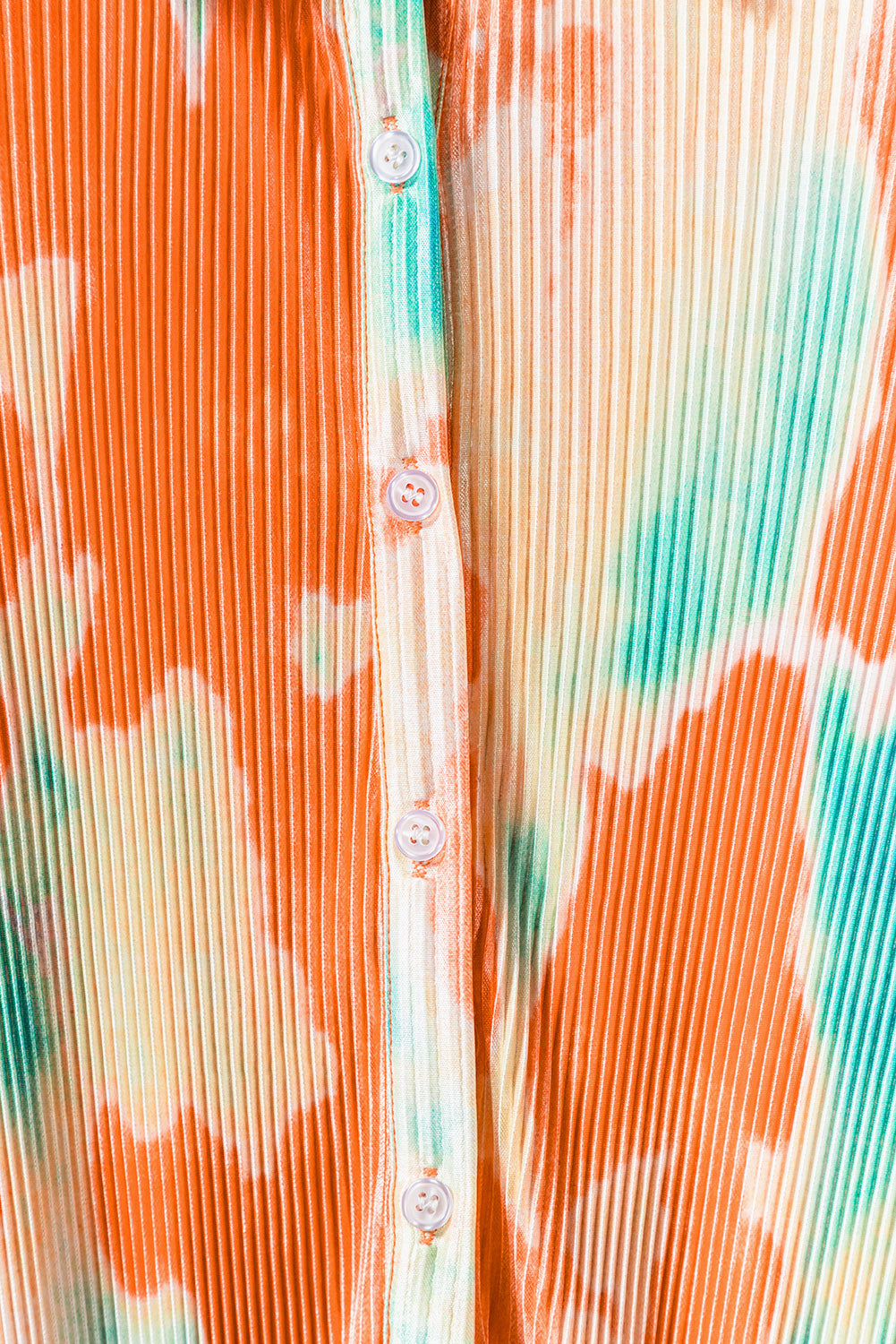 Večbarvni ohlapen kombinezon s nagubanim srajčnim ovratnikom Bohemian Tie Dye