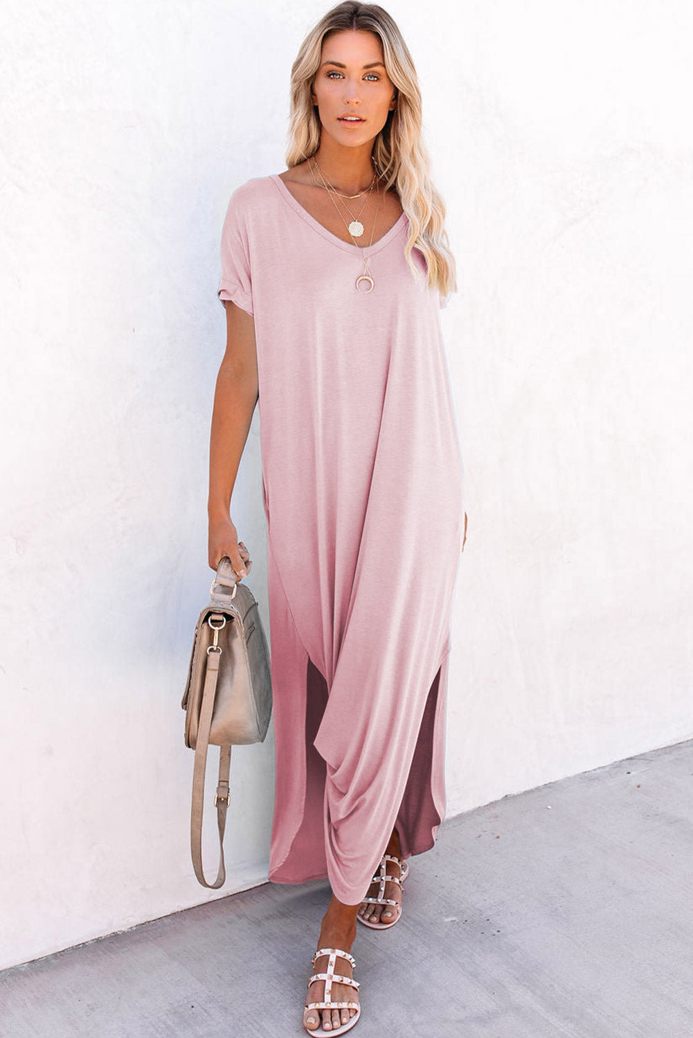 Rosa Maxi-T-Shirt-Kleid mit V-Ausschnitt und versteckten Taschenschlitzen