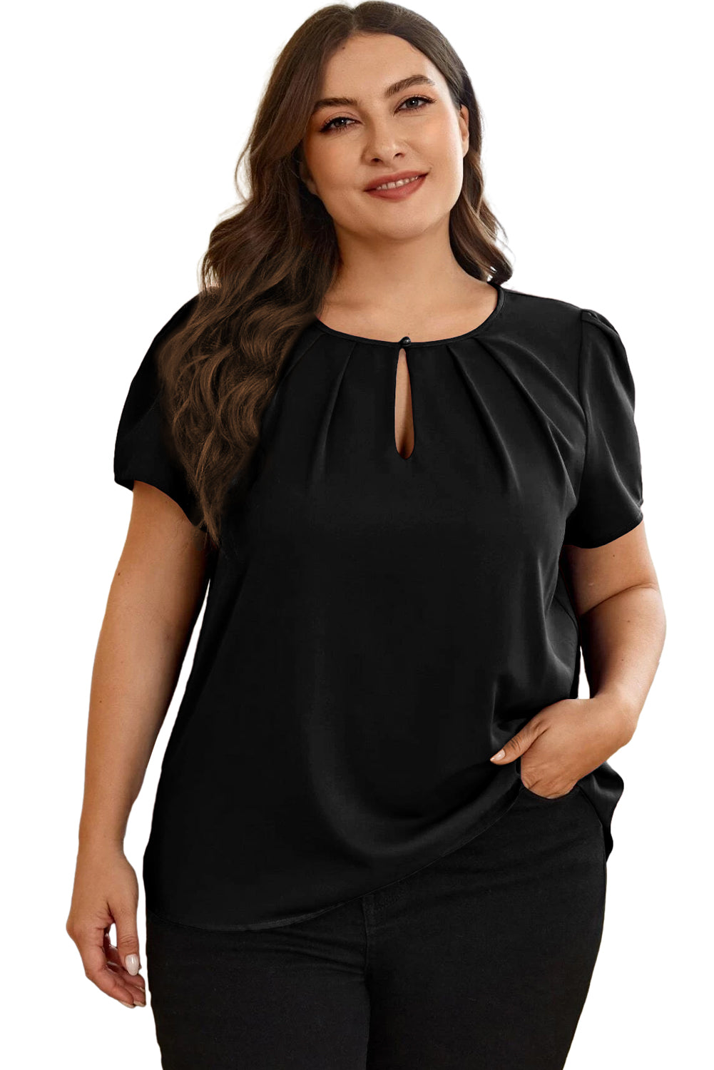 Crna majica velikih veličina s okruglim izrezom i nabranim ključanicama