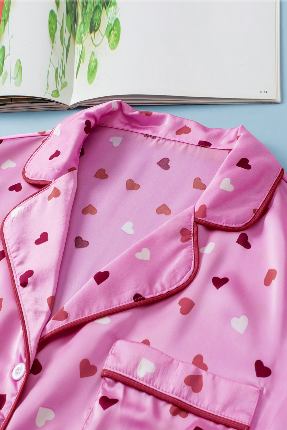 Vêtements de nuit roses à imprimé en forme de coeur de grande taille pour la Saint-Valentin