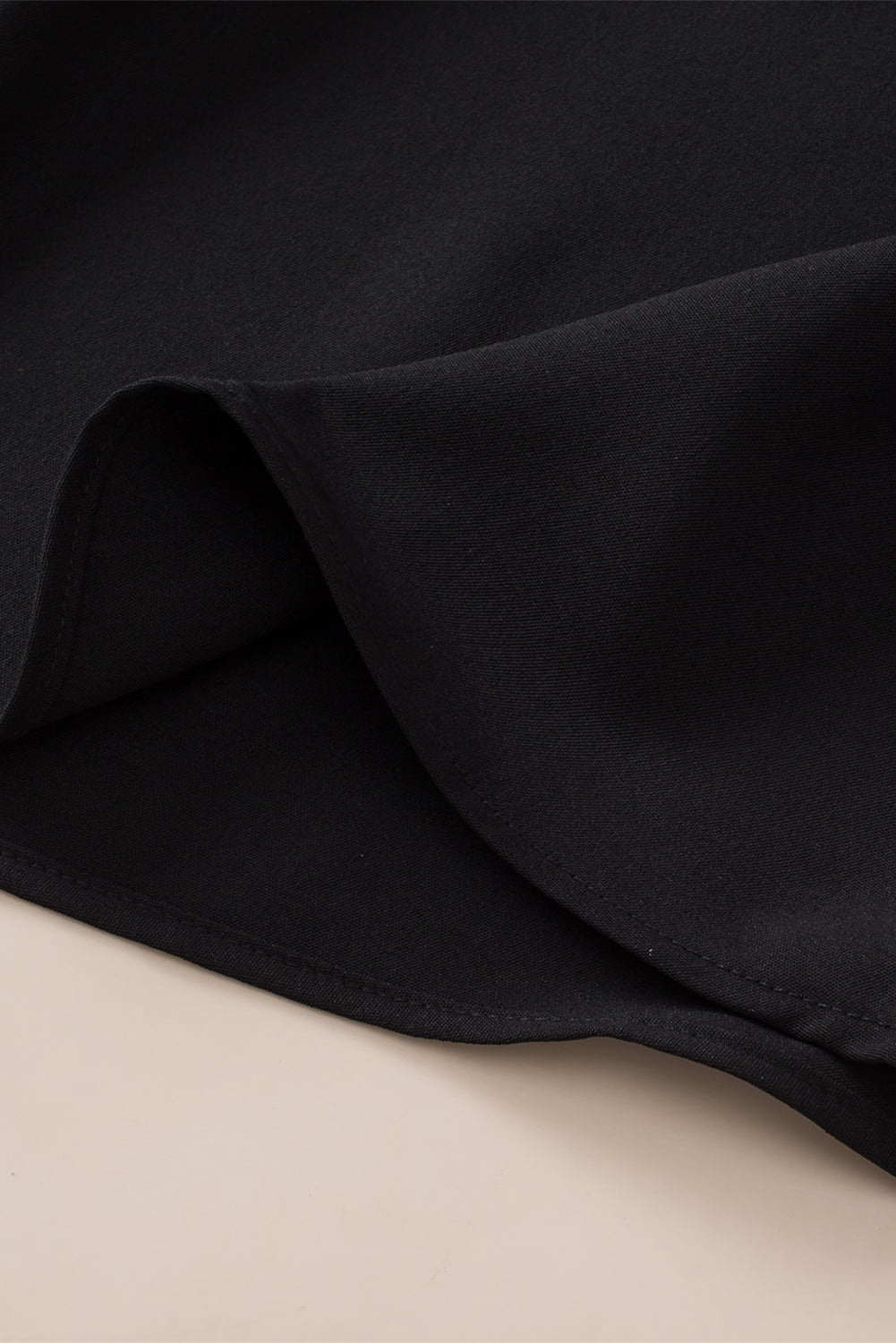 Tunique noire sans manches en patchwork de crochet bohème