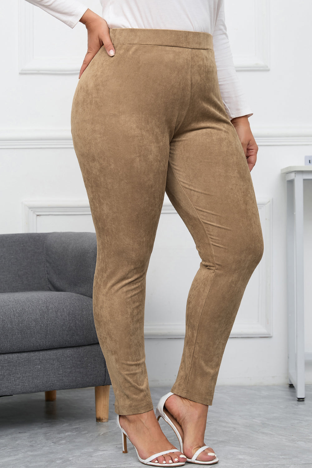 Ozke hlače iz umetnega semiša z visoko postavo Camel in velike velikosti