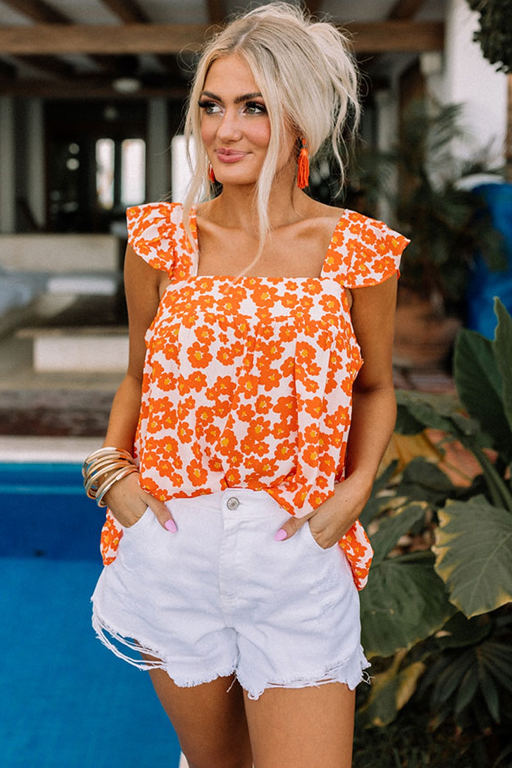 Narančasta majica s naborima s kvadratnim izrezom i cvjetnim printom