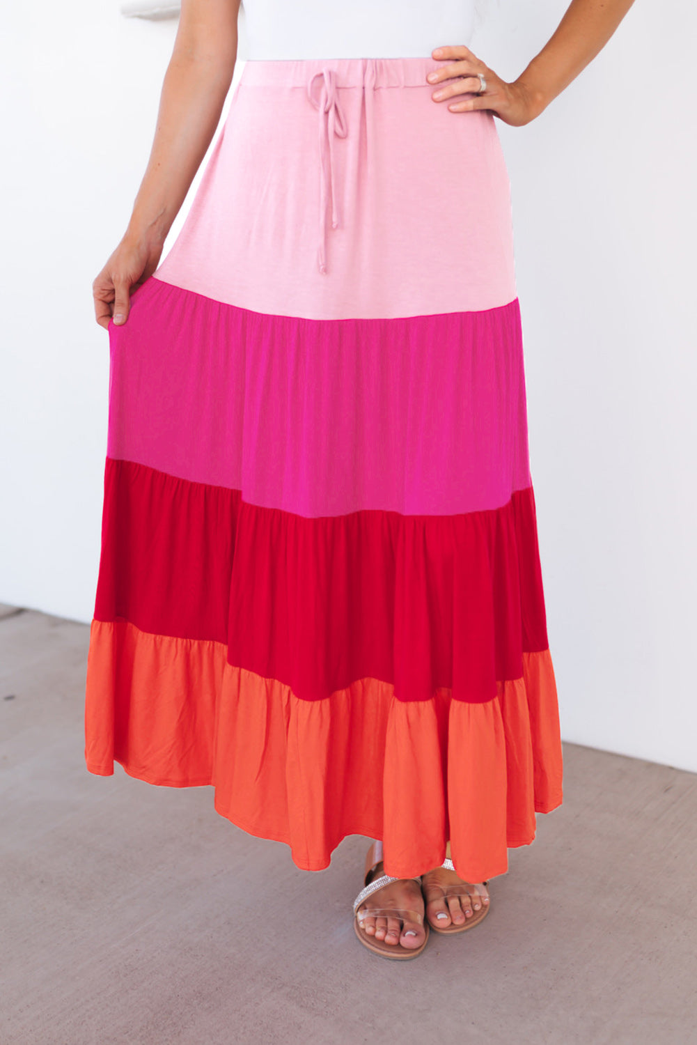 Viseća suknja visokog struka s uzicom u ružičastoj boji