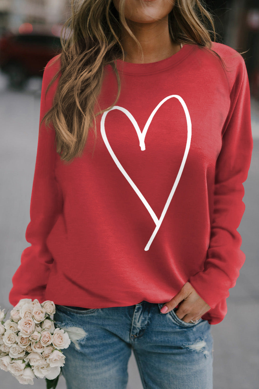 Black Simple Heart Graphic Valentine's Sweatshirt