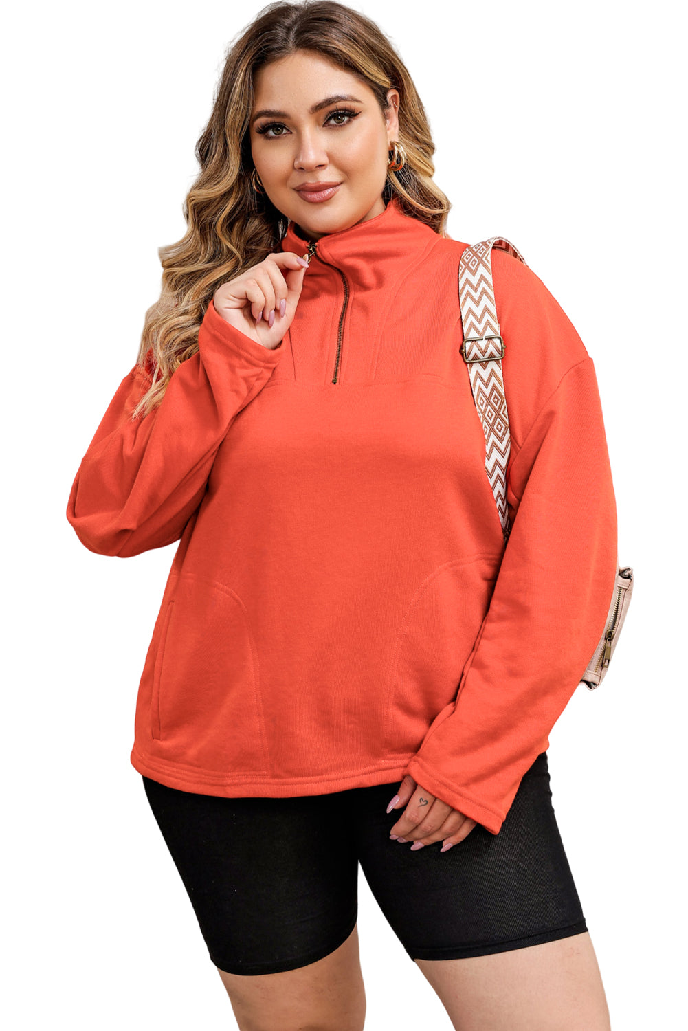 Orangefarbenes Sweatshirt mit O-Ring-Reißverschluss und Taschen in Übergröße