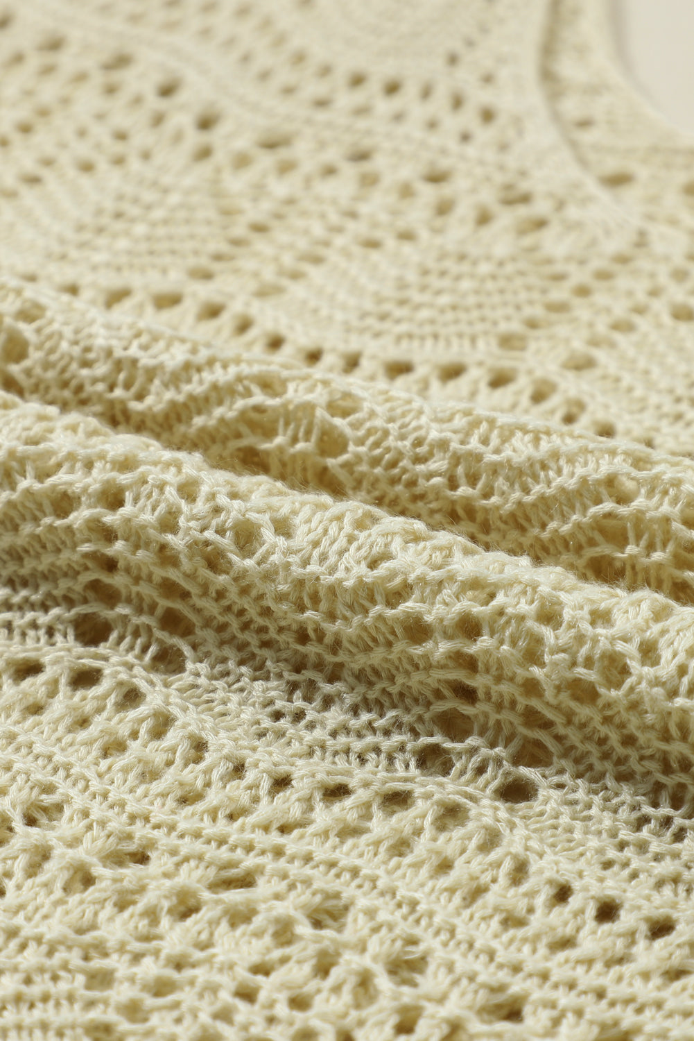 Izdubljeni džemper s teksturiranim V izrezom boje marelice