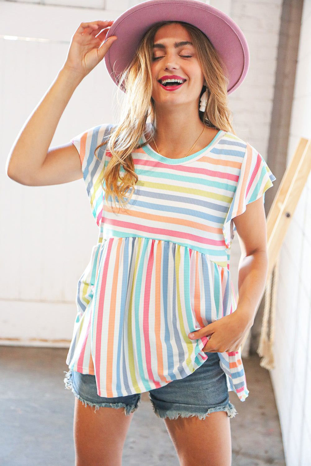 Blouse babydoll en tricot texturé à rayures multicolores