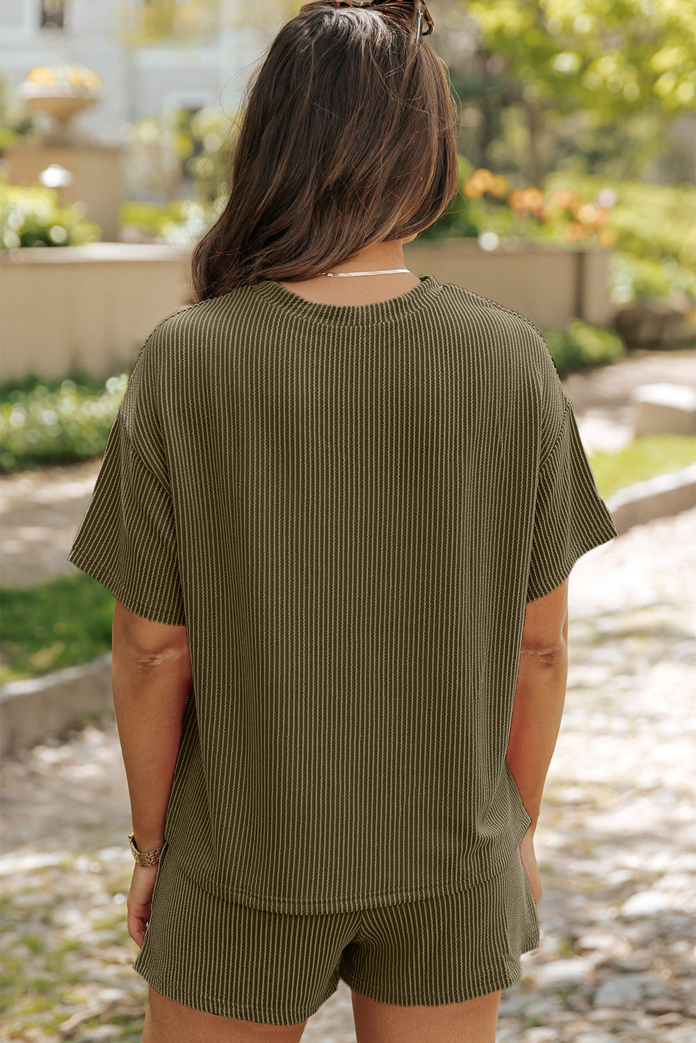 Jungle zeleni rebrasti pleteni set širokih krojeva majice i kratkih hlača