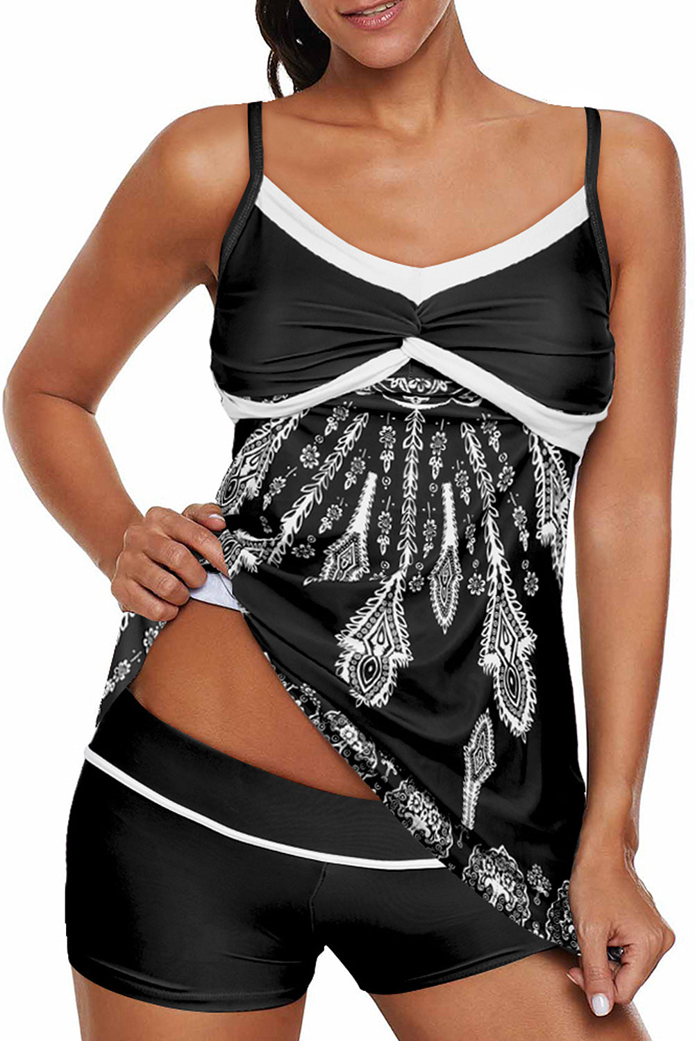Schwarzer, verdrehter, plissierter, ausgestellter Tankini-Badeanzug im Brustbereich